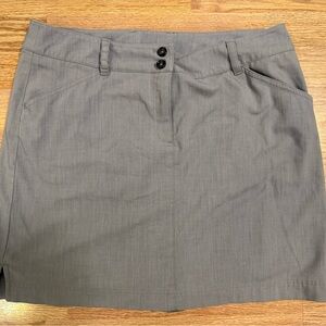 Callaway women’s grey golf skirt / skort size 12